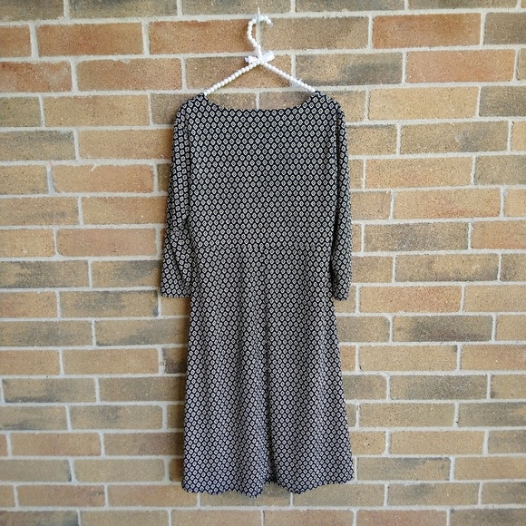 Michael Michael Kors Floral 3/4 Sleeve Shift Dress - Picture 2 of 6